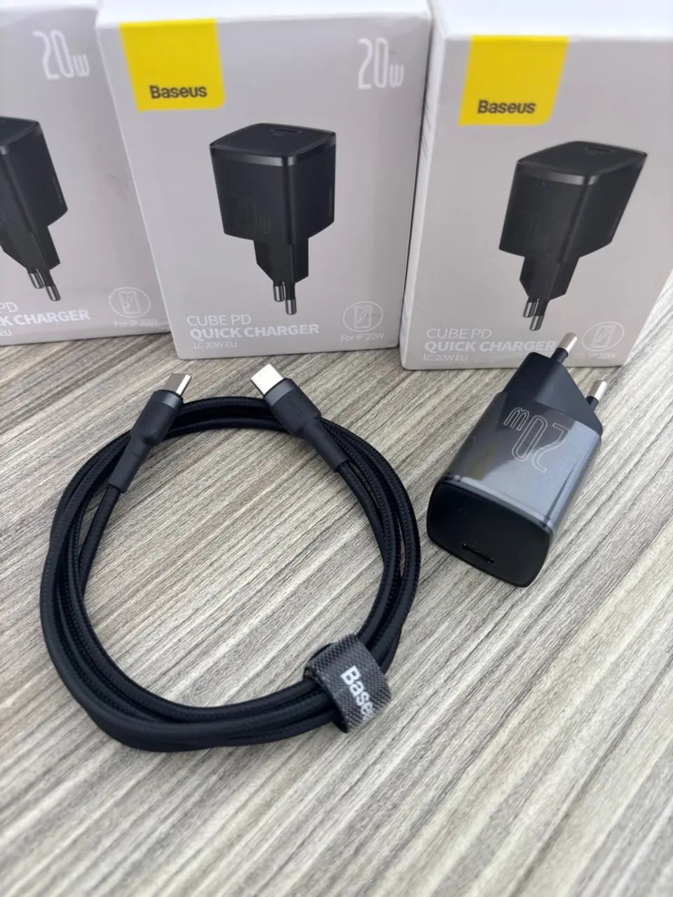 Carregador Baseus PD 20W + Cabo USB-C - Foto 6
