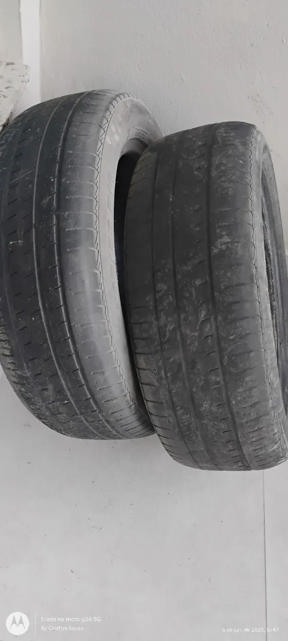 Pneu aro 16 usado porém bom estado