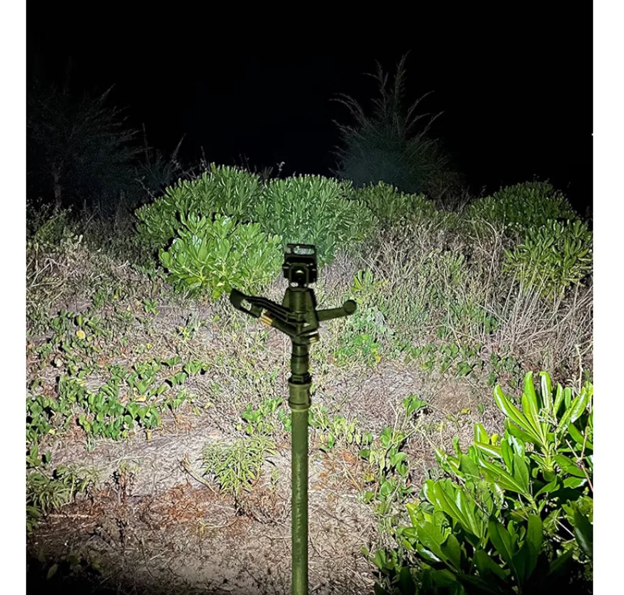 Lanterna Recarregável LED Super Potente - Iluminação Imbatível - Foto 2