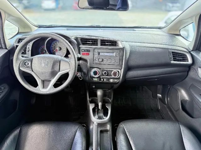 Honda - Fit LX 2017 1.5 AT ( Muito novo )  - Foto 5