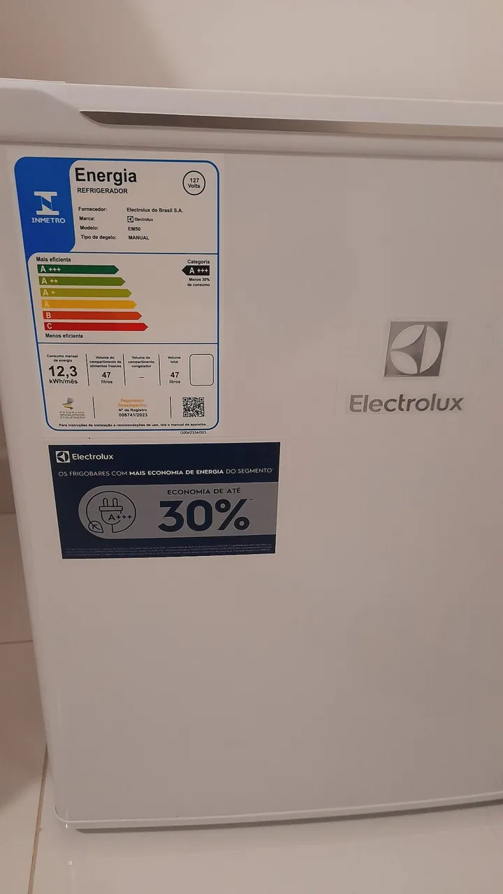 Geladeira Electrolux EM50 47 Litros - Econômica