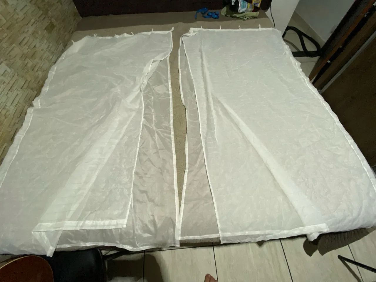 Cortinas brancas para sala - Foto 2