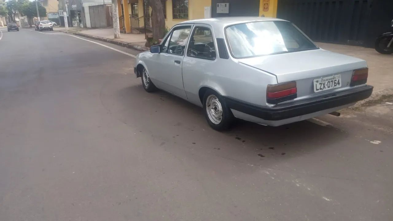 Vendo Chevette 1.6 - Foto 3