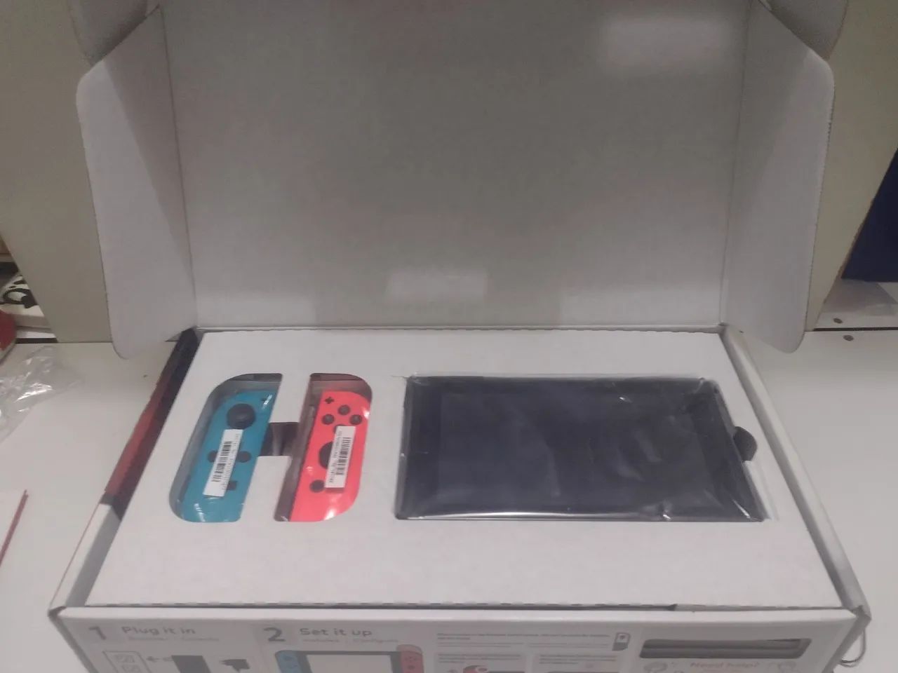 Nintendo Switch na Caixa