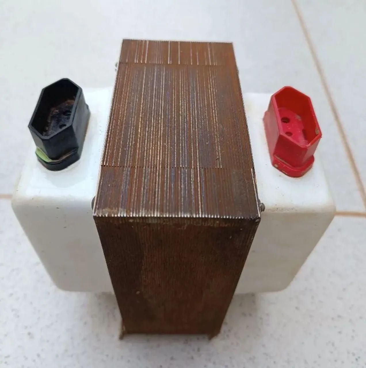 Autotransformador RCG Bivolt 127V/220V - Foto 2