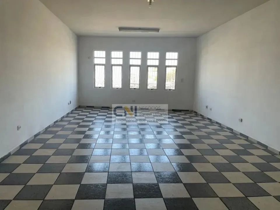 SALA COMERCIAL SOBRE LOJA - ZONA NORTE