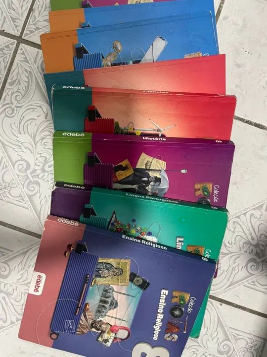 Livros edebe 8 ano 