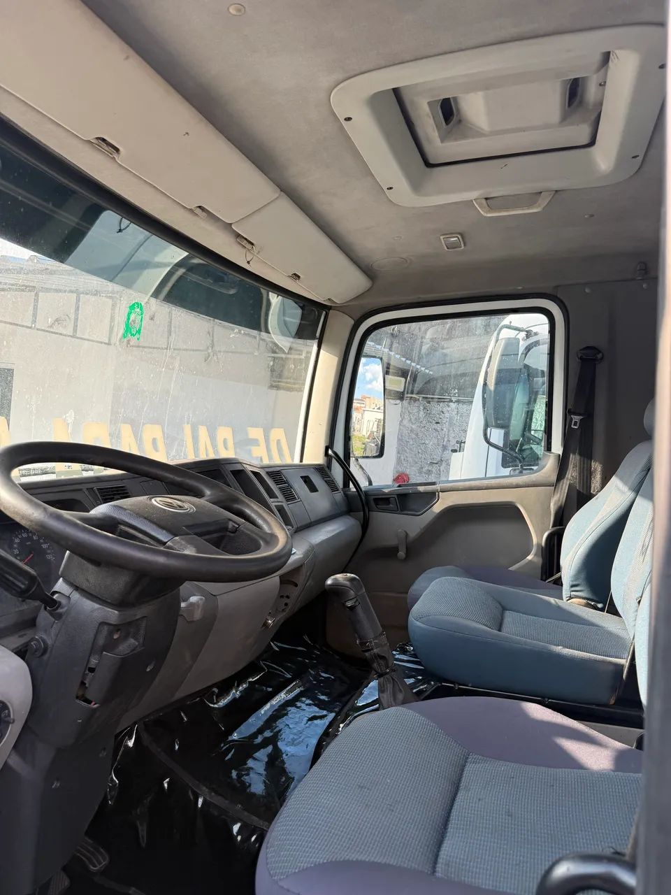 Caminhão Volkswagen 13-180 2010 OPORTUNIDADE - Foto 5