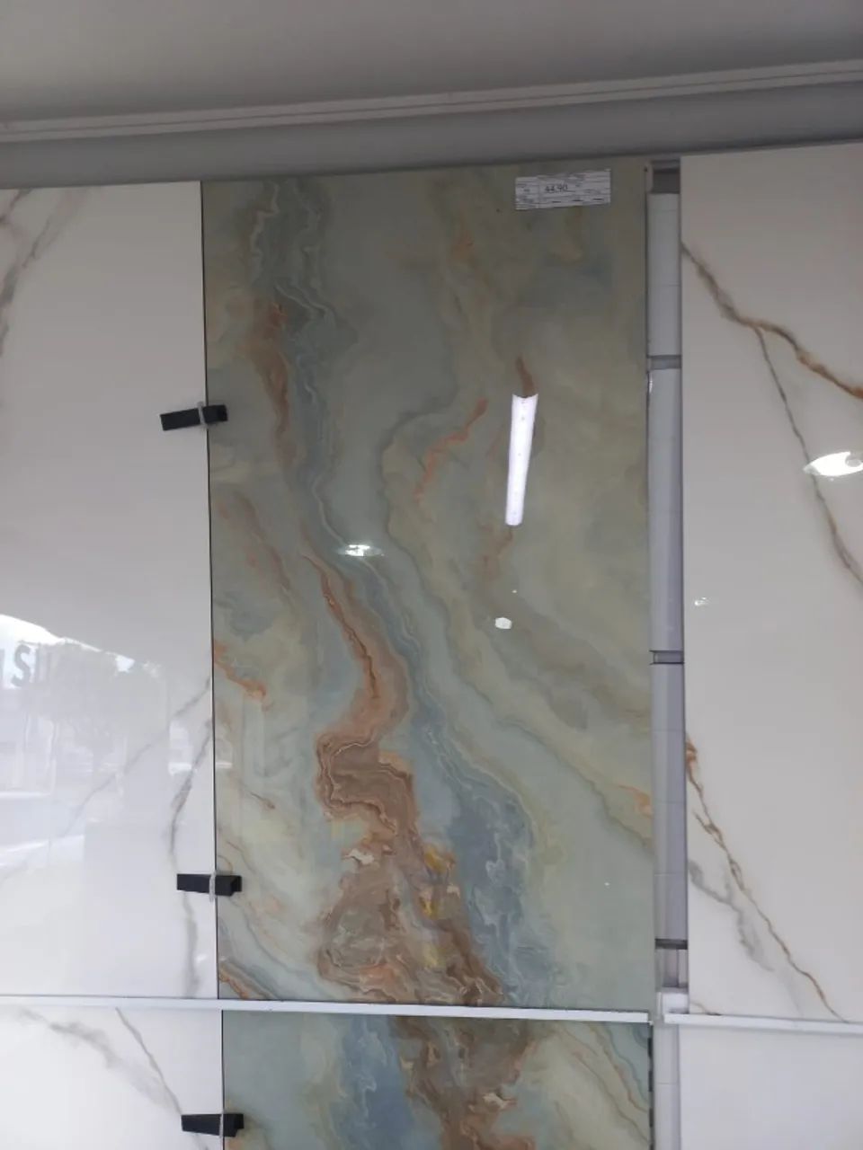Piso 61x116 Fenix polido Rochaforte