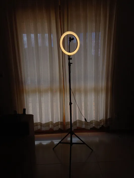Ring light