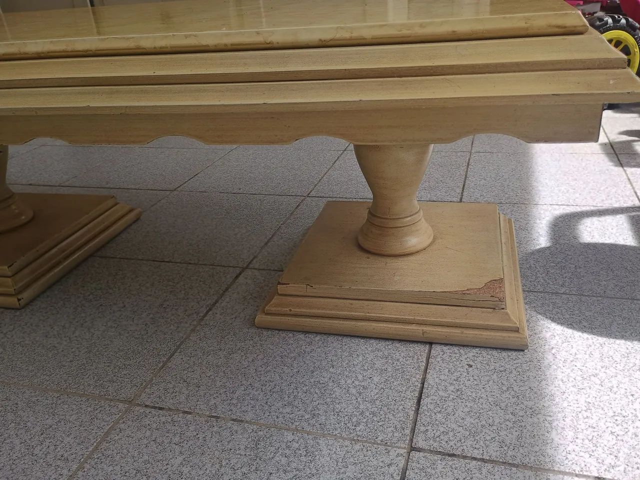 Mesa mesinha de centro antiga vintage clássica em madeira - Foto 3