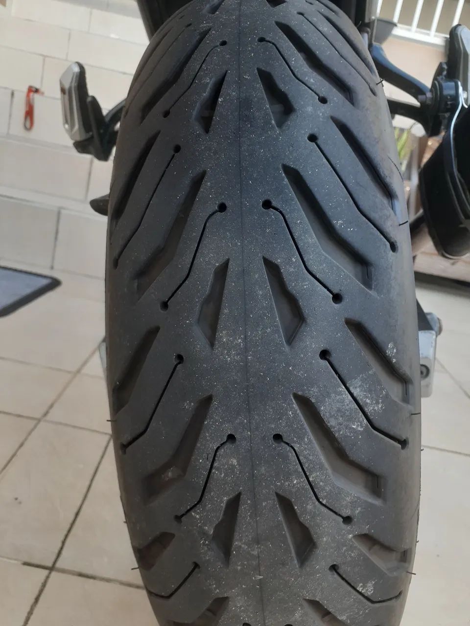 SUZUKI GSX 650F   2009 - Foto 5