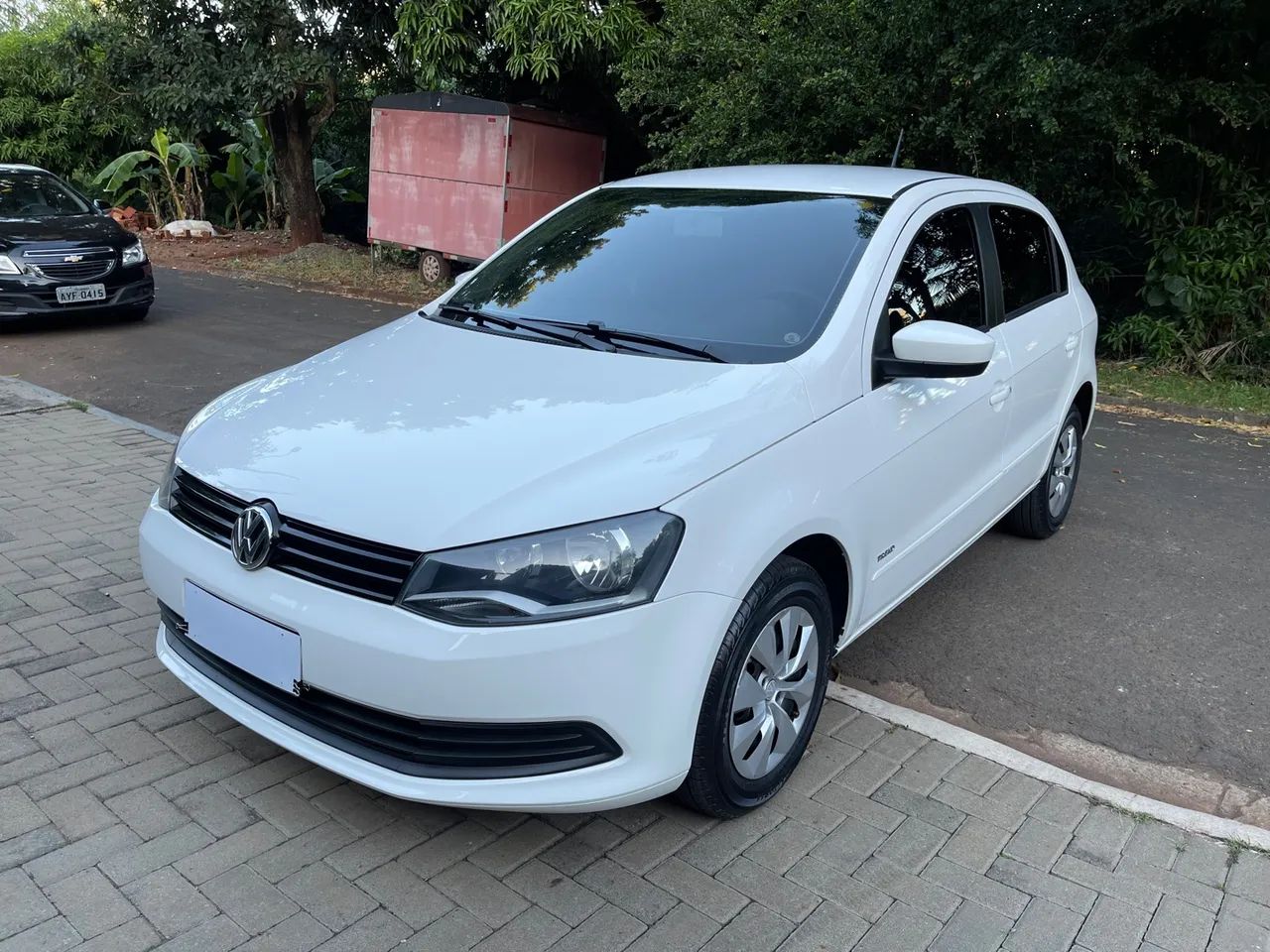 VW Gol Trend G6 1.0 8V Flex 4P Completo / Baixo Km
