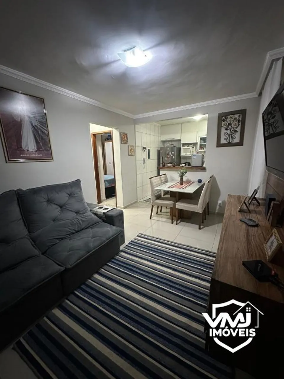 BAIRRO ARAGUAIA - ÁREA PRIVATIVA - 02 QUARTOS - 01 VAGA