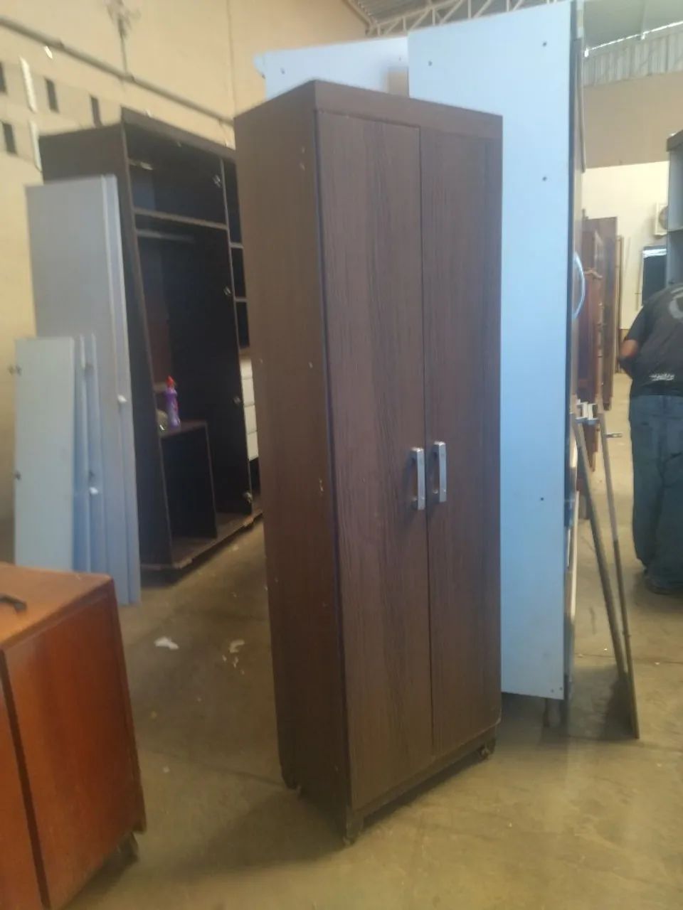 Multiuso usado ENTREGA MONTADO dentro Uberlândia 