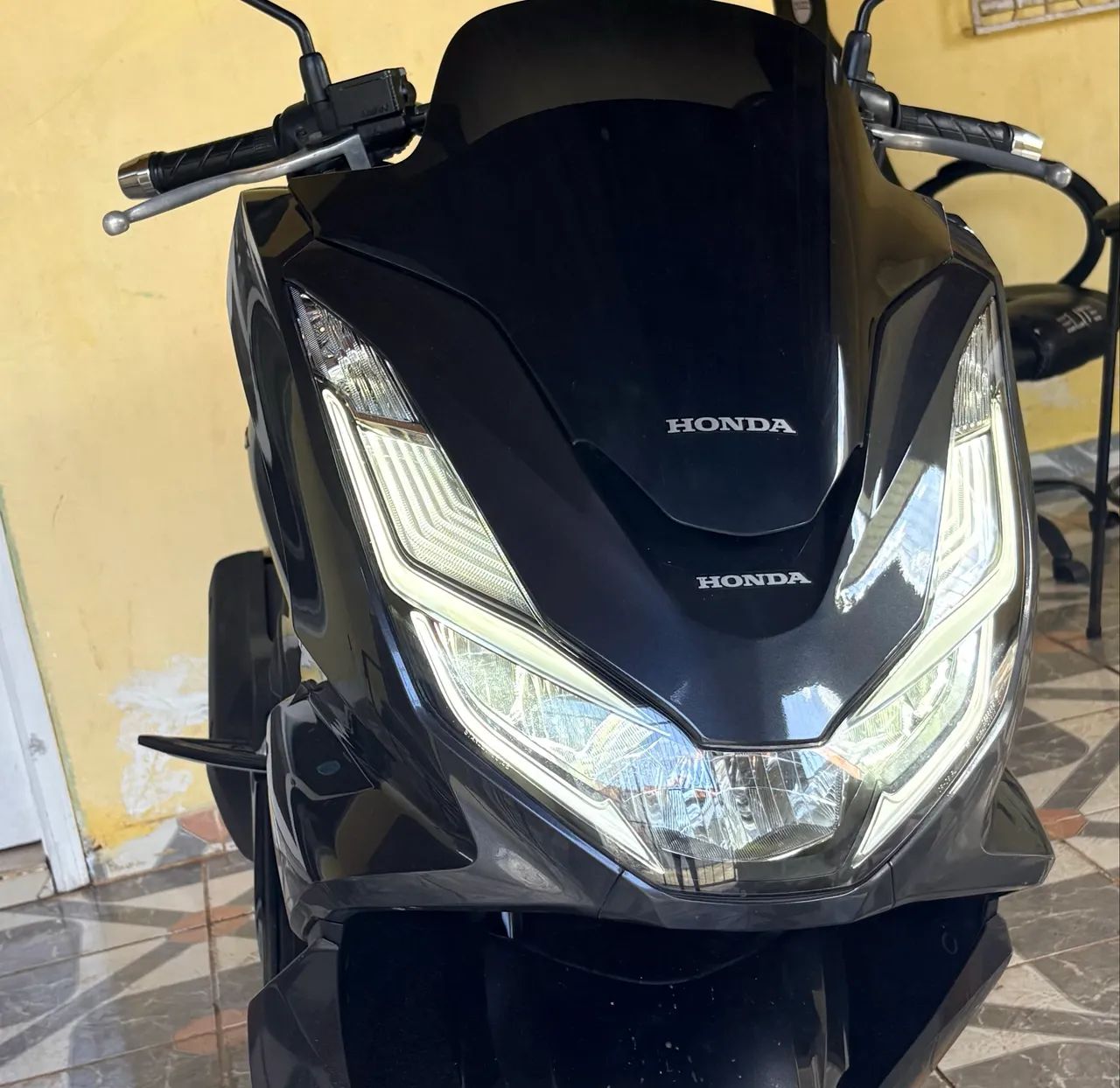 PCX 160 