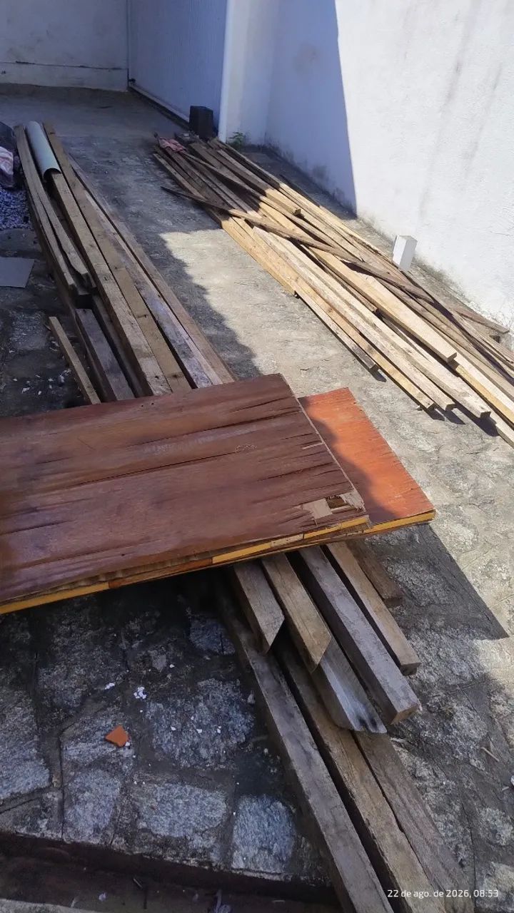 Doação de telhas e madeiras - Foto 3