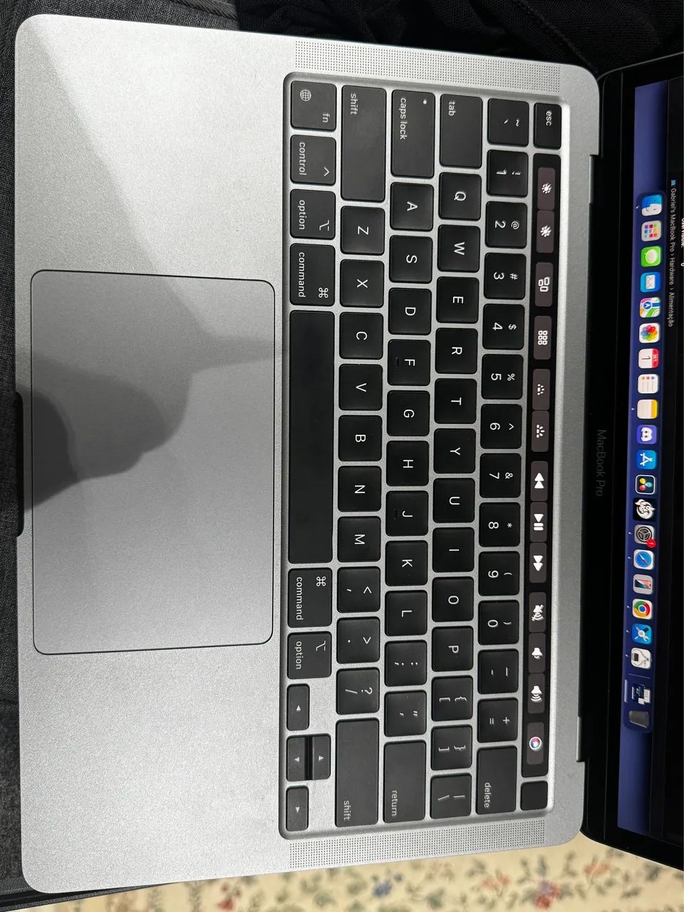 MacBook Pro M2