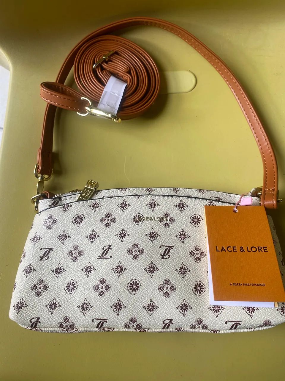 Vendo bolsa de ombro nova - Foto 2