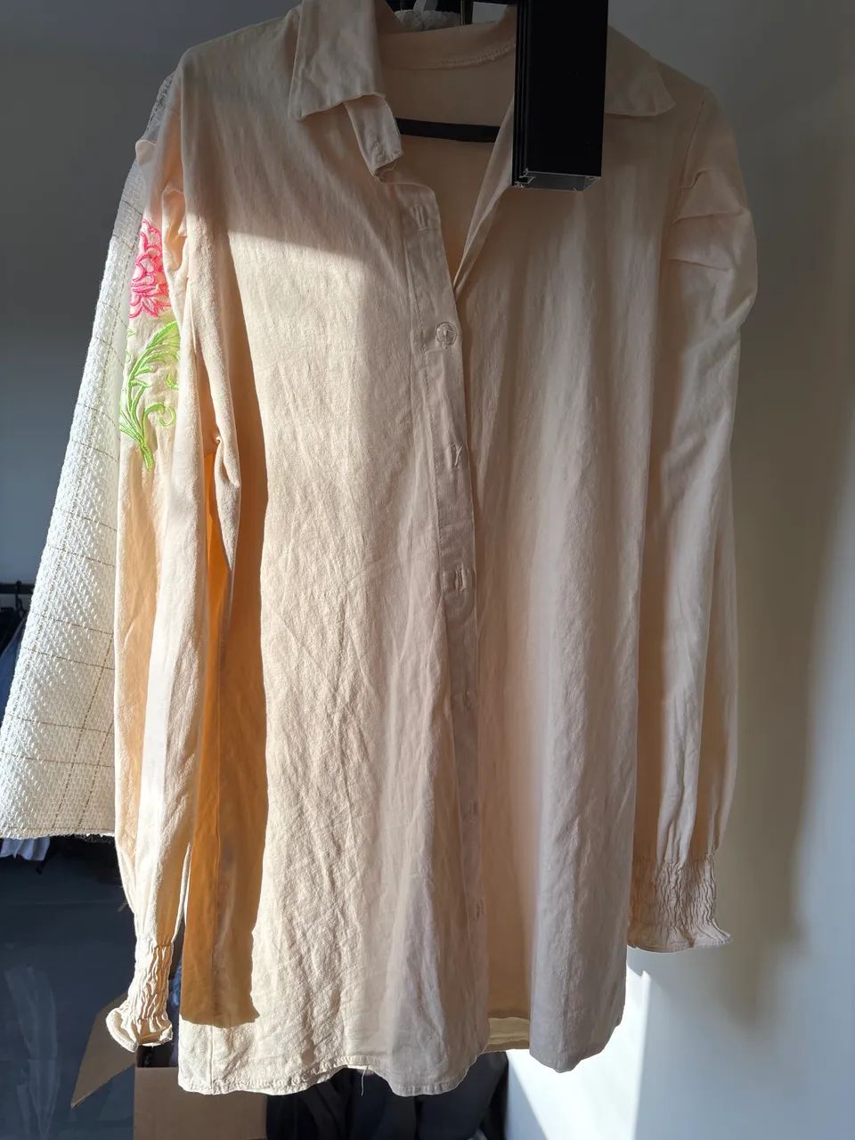 Chemise bordada