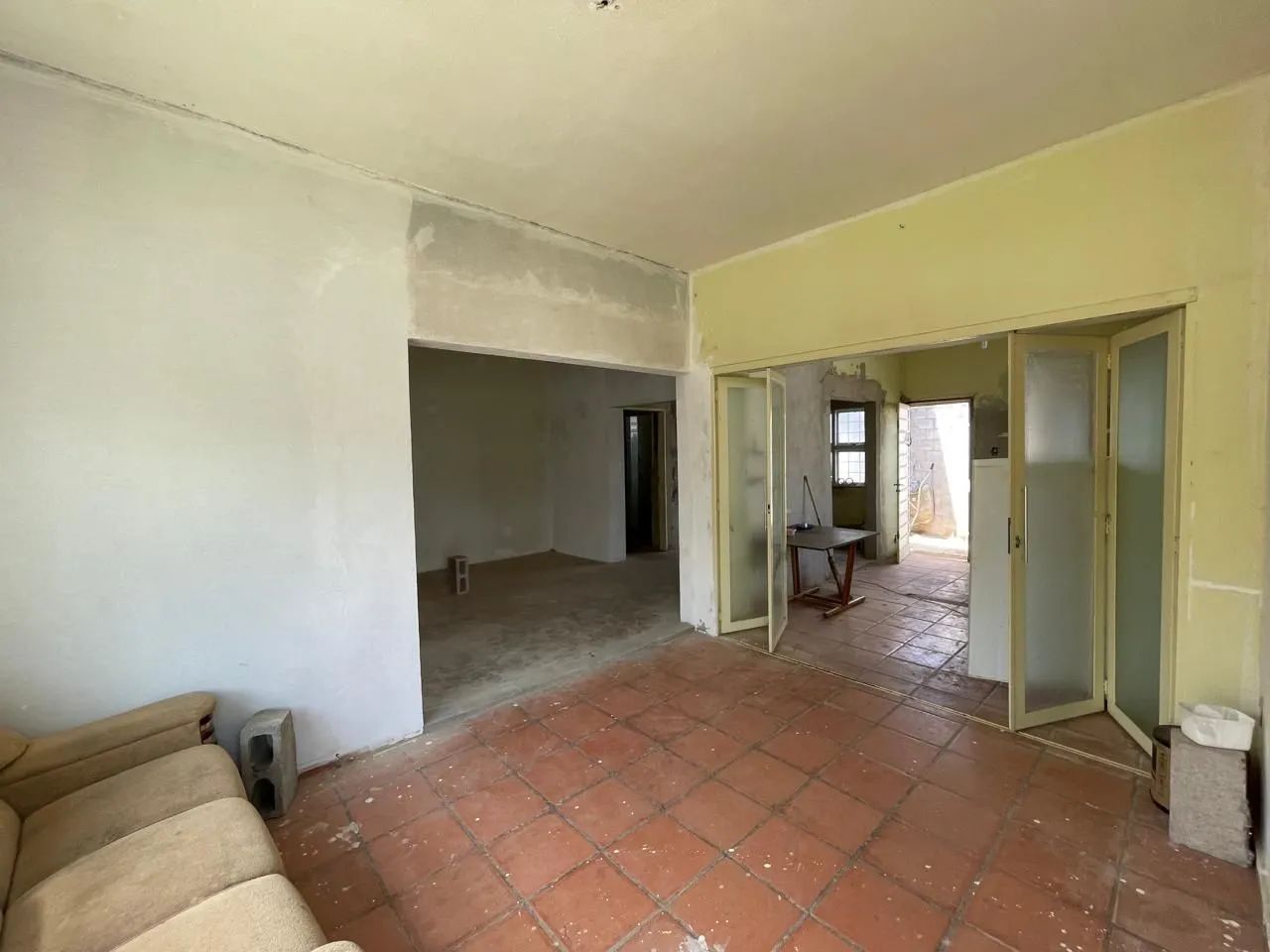 ÓTIMA CASA COMERCIAL NA CHACARA DA BARRA 760 MIL - Foto 4