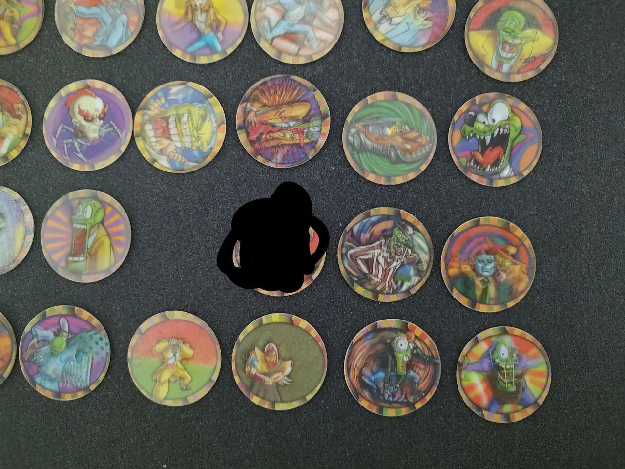 Coleção tazos maskara Elma chips  - Foto 3