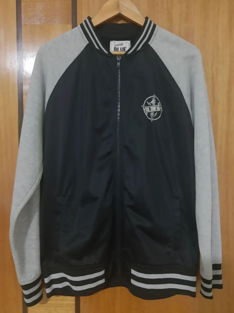 Blusa College  - Foto 2