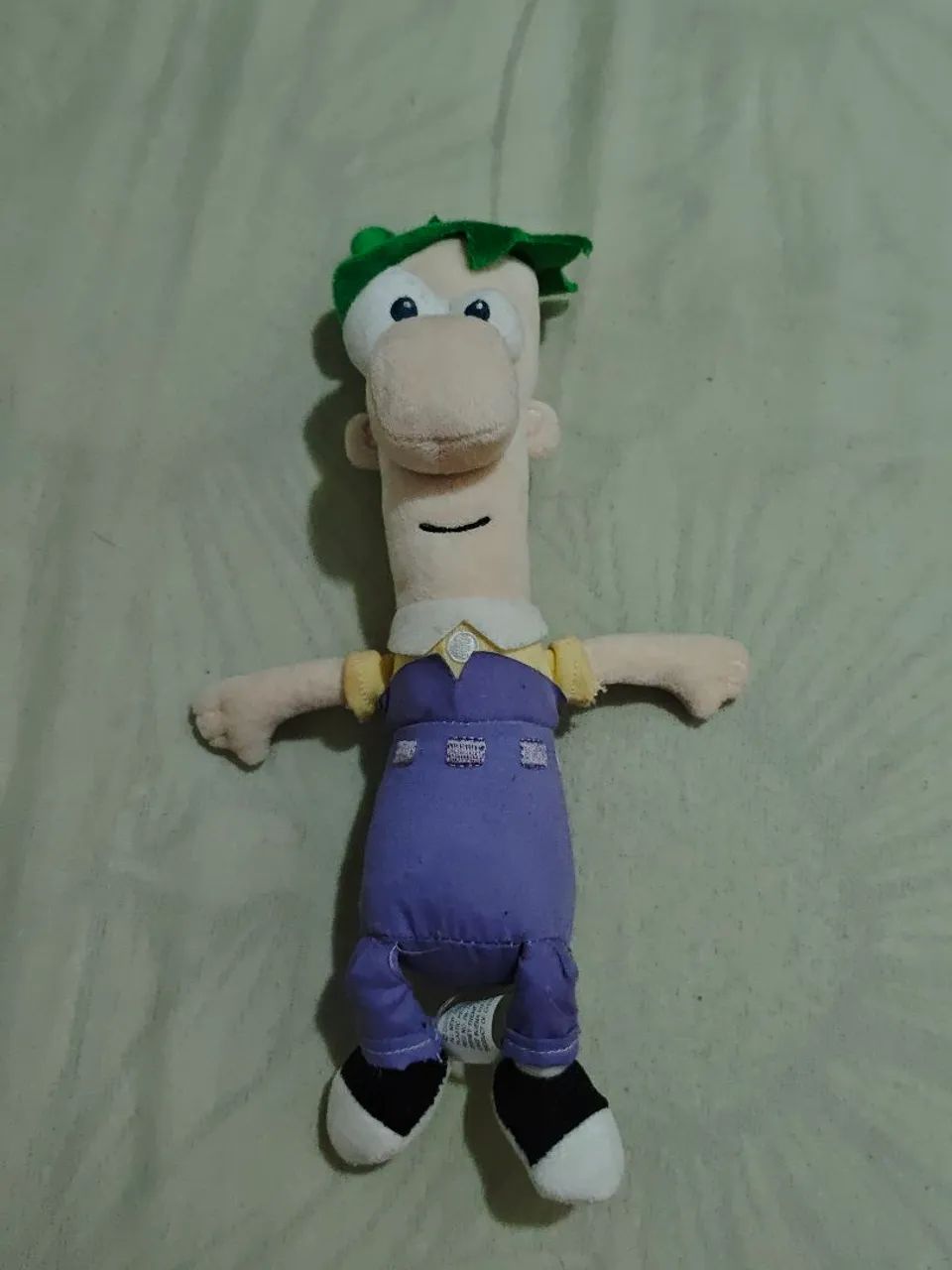 Pelúcia Ferb original da Disney - Phineas e Ferb