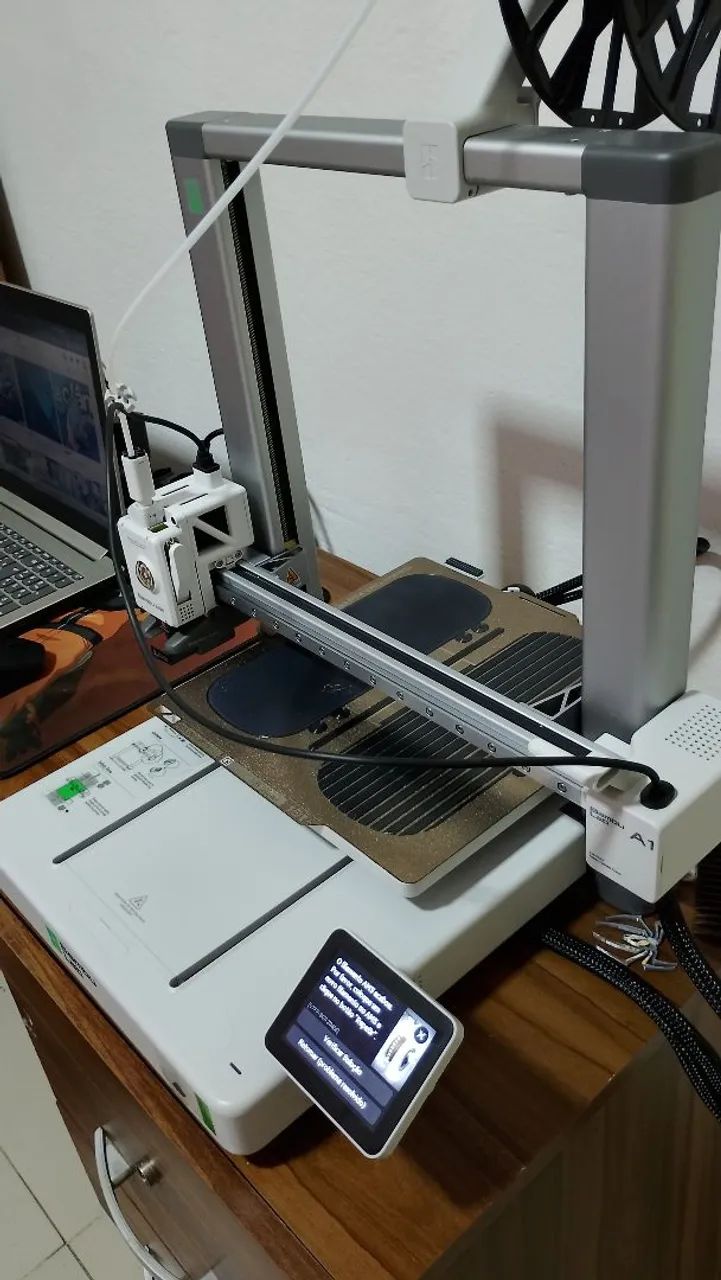 Impressora 3D Bambulab A1 + Kit de pintura ACRILIC - Foto 2