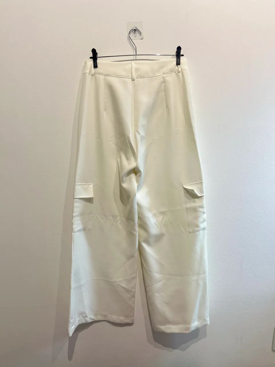 Calça Cargo de Alfaiataria Off White - Tam. M - Foto 2