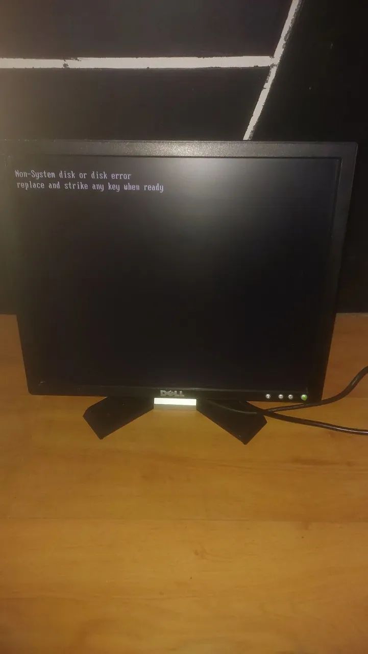 Monitor Dell E178FPc 17" - Testado e Funcionando