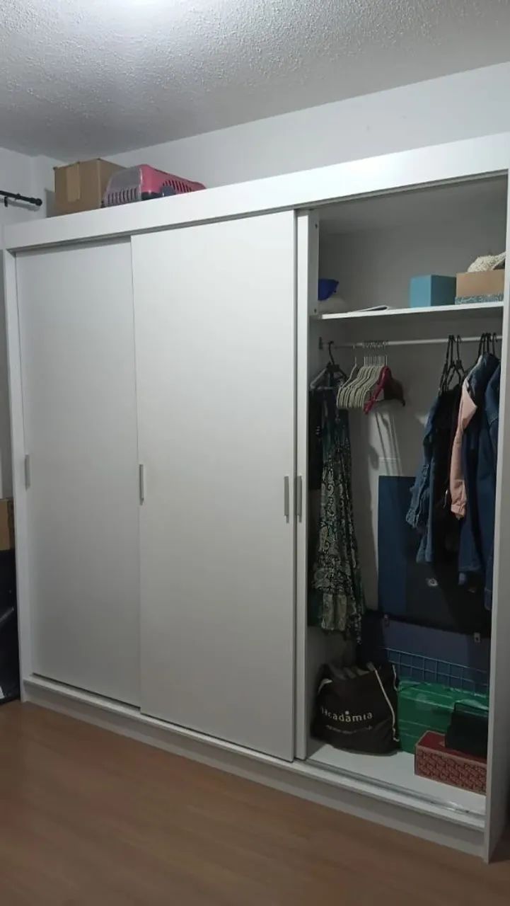 Guarda roupas - Foto 2