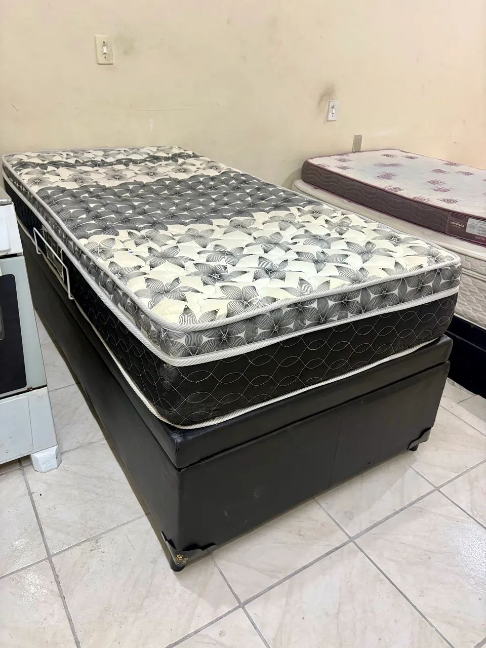 Cama box de solteiro com baú , cama de solteiro  - Foto 3