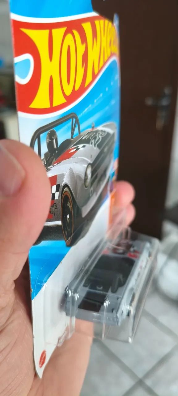 HotWheels - Triumph TR6 - Treasure Hunt - Foto 2