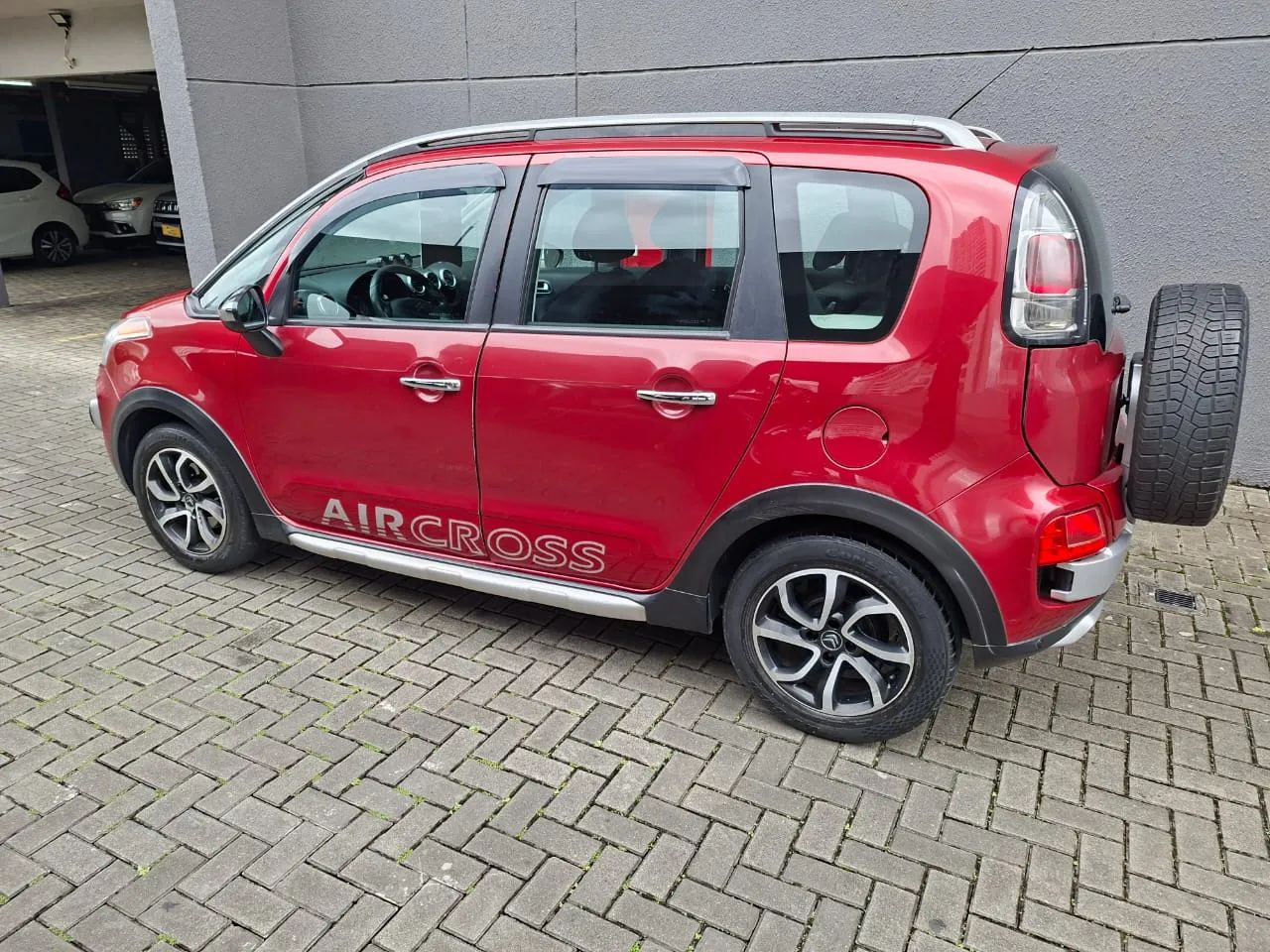 Citroën Aircross GLX 1.6 Flex 16V 5p Mec., foto 12 de 15