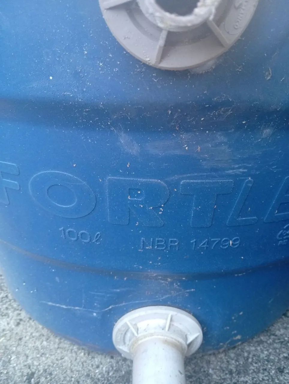 Caixa d'água 100 litros - Foto 3