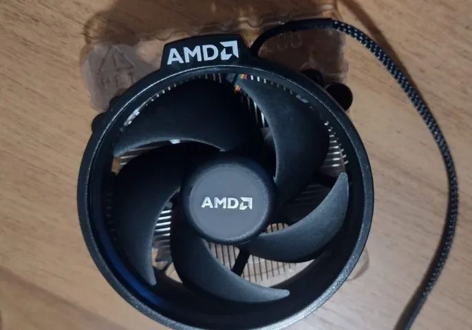 Cooler AMD Wraith Stealth