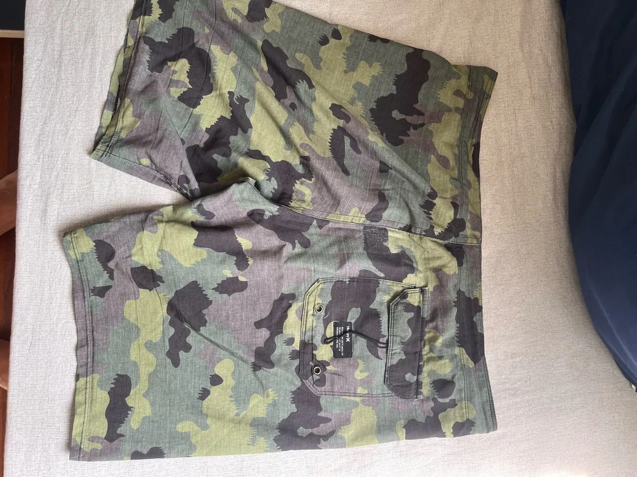 Short Hurley militar  - Foto 3