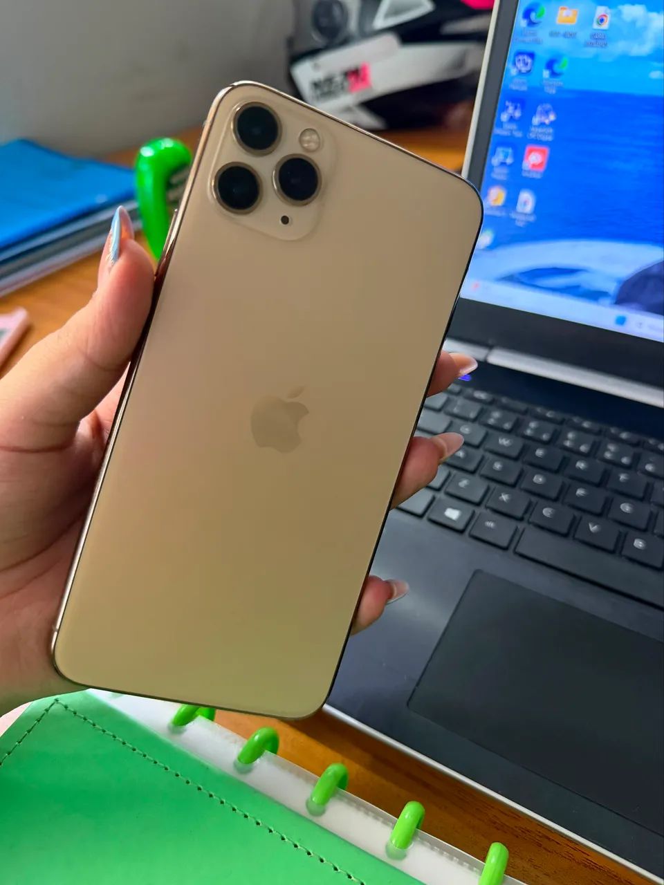 11 PRO MAX 256gb - Foto 3