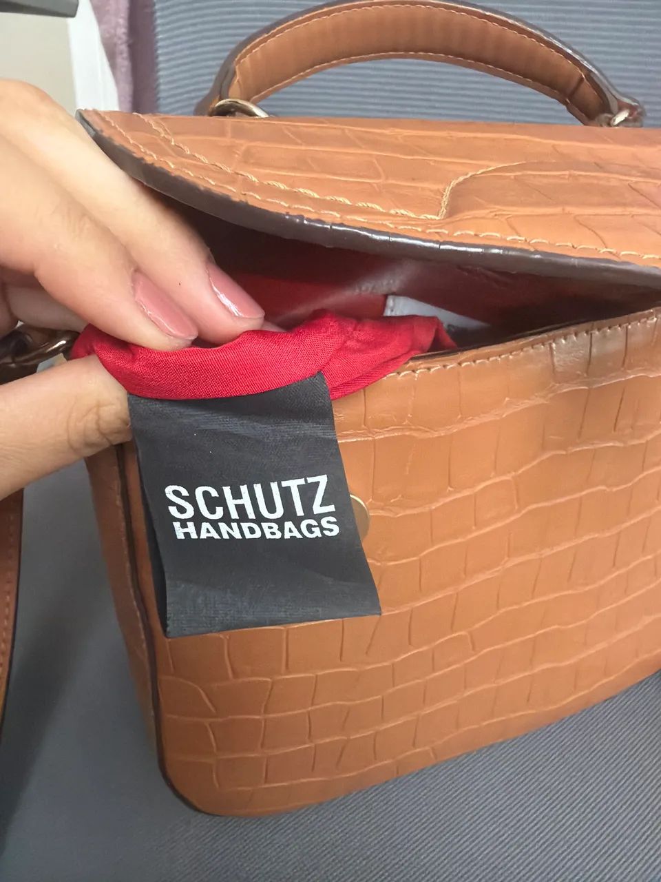 Bolsa caramelo Schutz - Foto 4