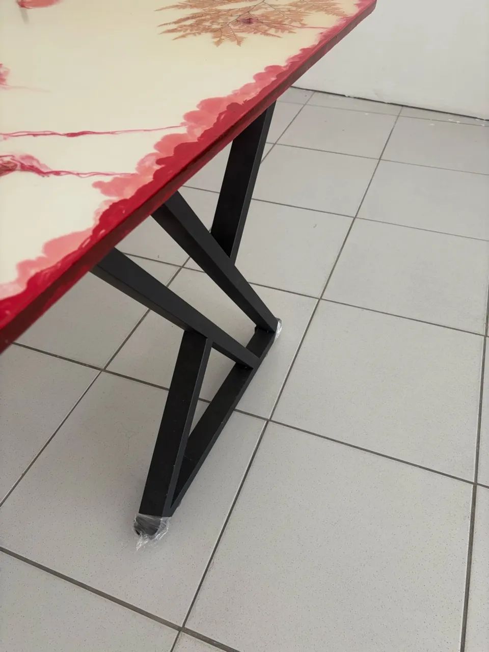 Mesa em MDF vitrificada - Foto 3