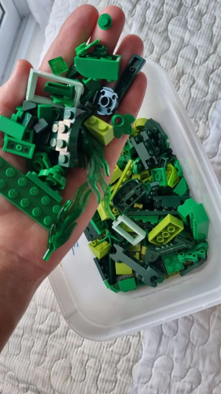 Peças de LEGO - Tons de verde