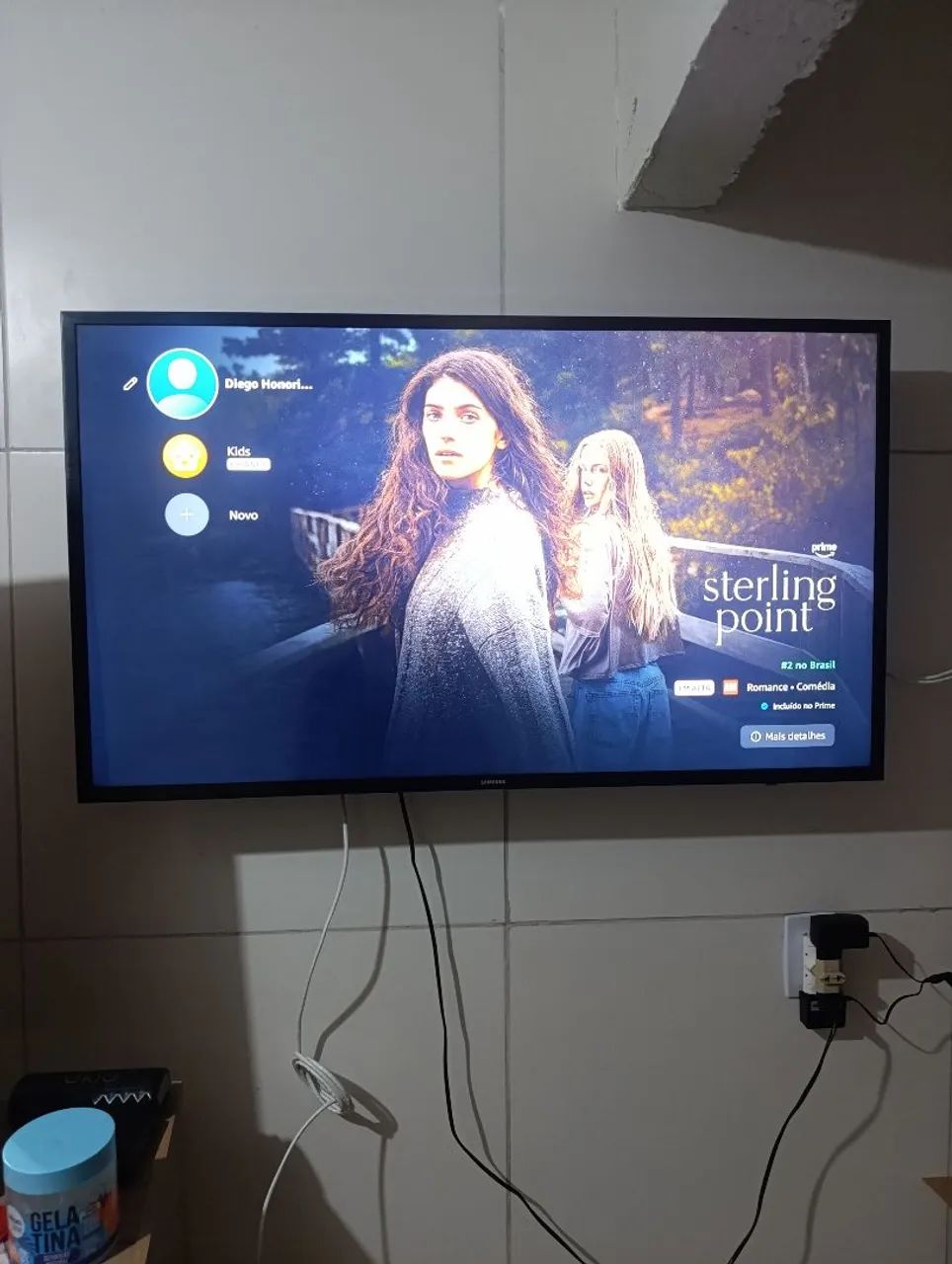 TV Samart Samsung 43 polegadas; usada em perfeito estado.