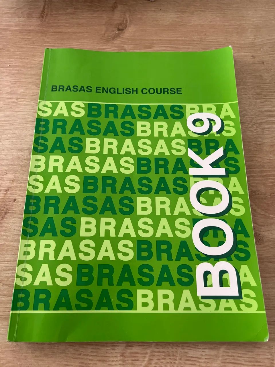 Livro Brasas - Book 9
