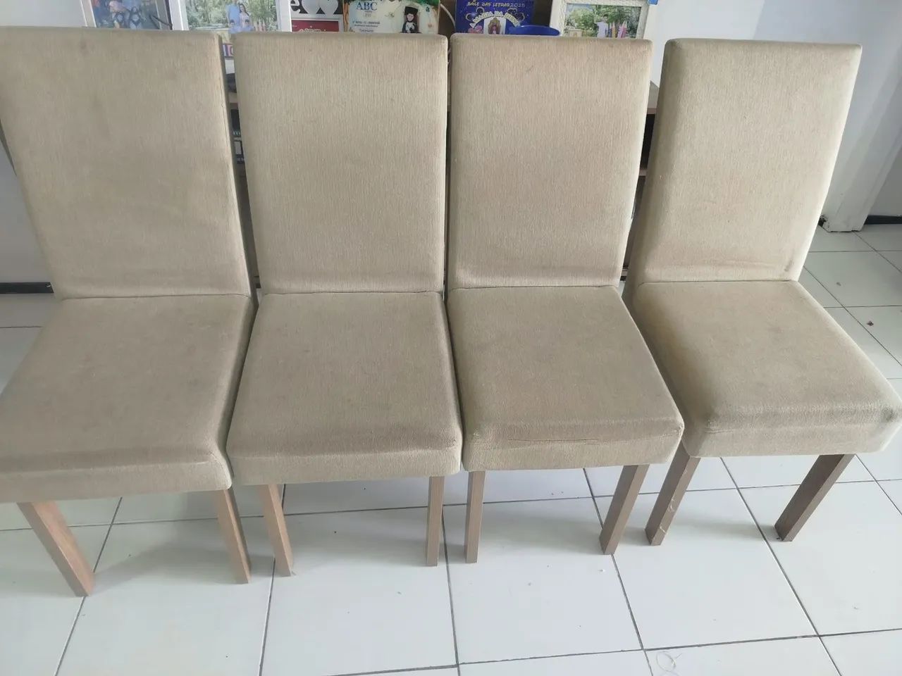 Mesa de jantar com 4 cadeiras  - Foto 3