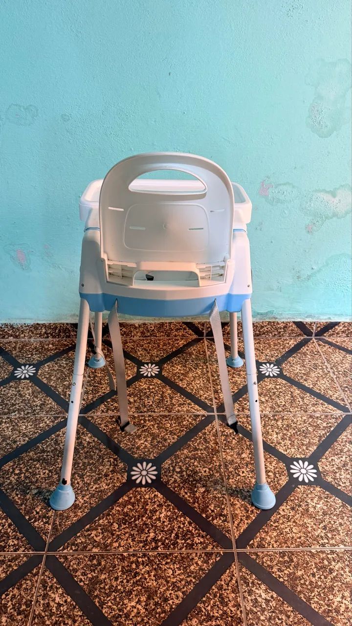 Cadeira alimentação  - Foto 2