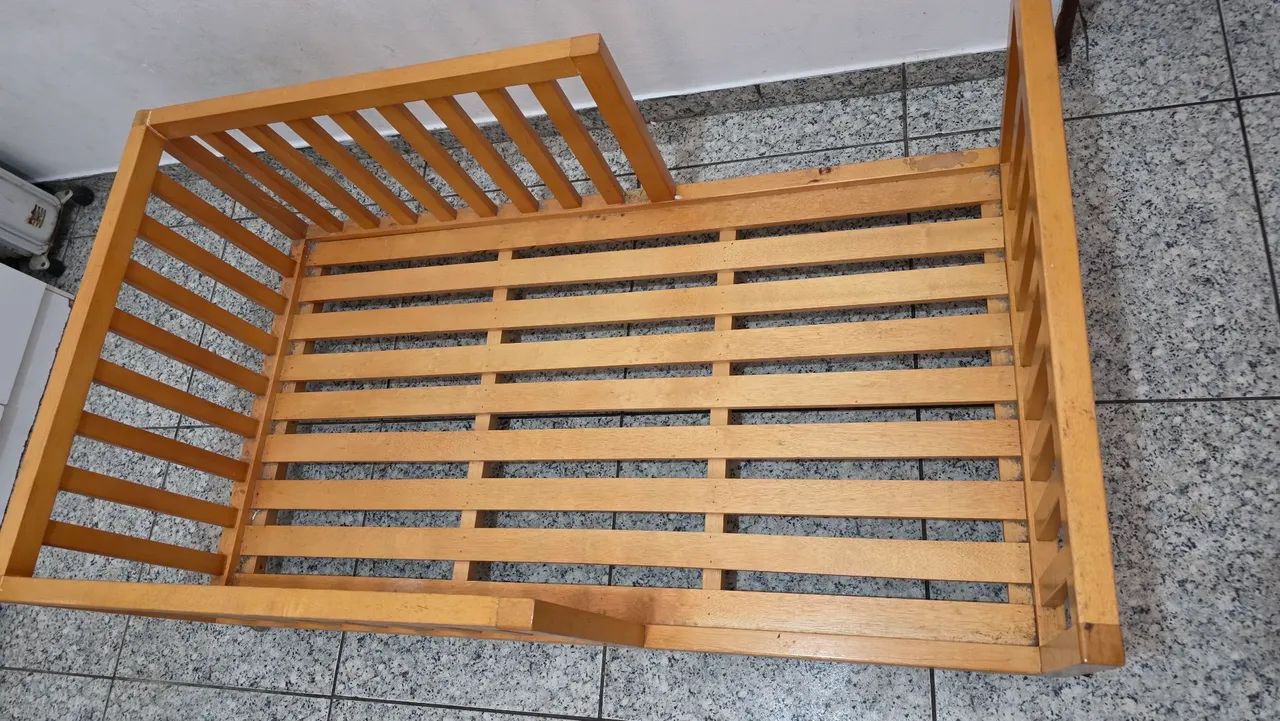 Cama montessoriana 