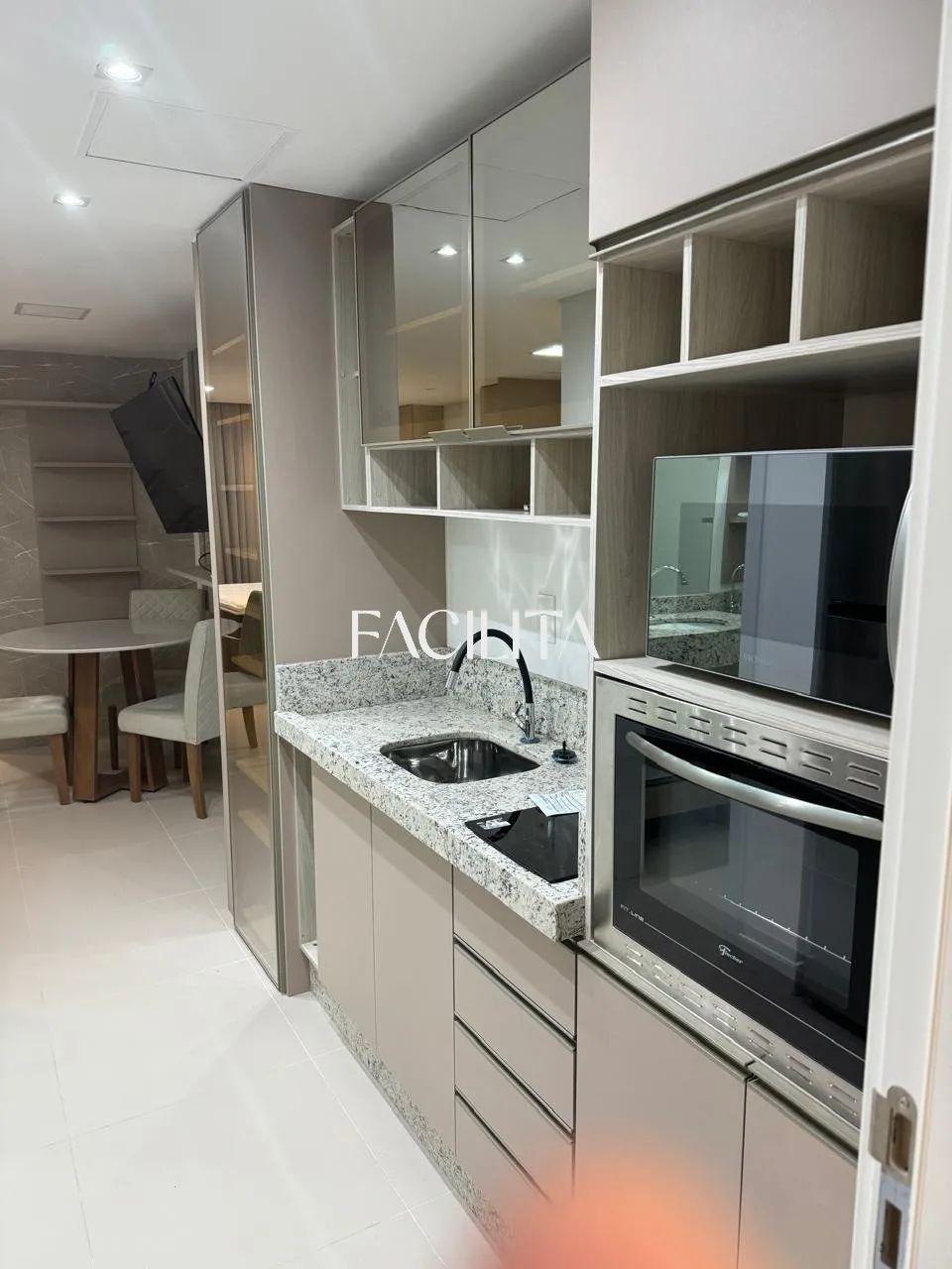 Apartamento de 1 quarto no bairro Agronômica, Florianópolis.