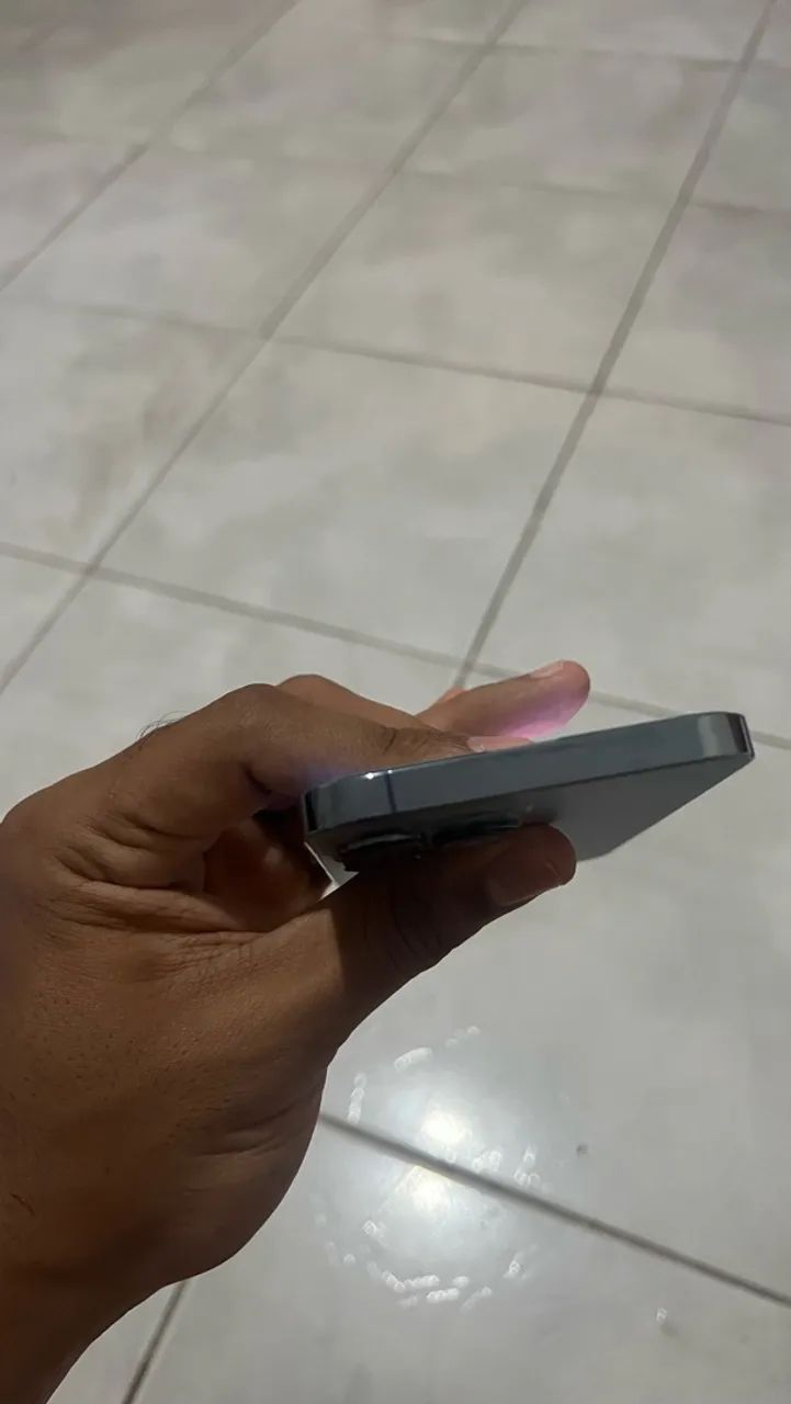 Vendo IPhone 13 Pro Max 250g - Foto 3