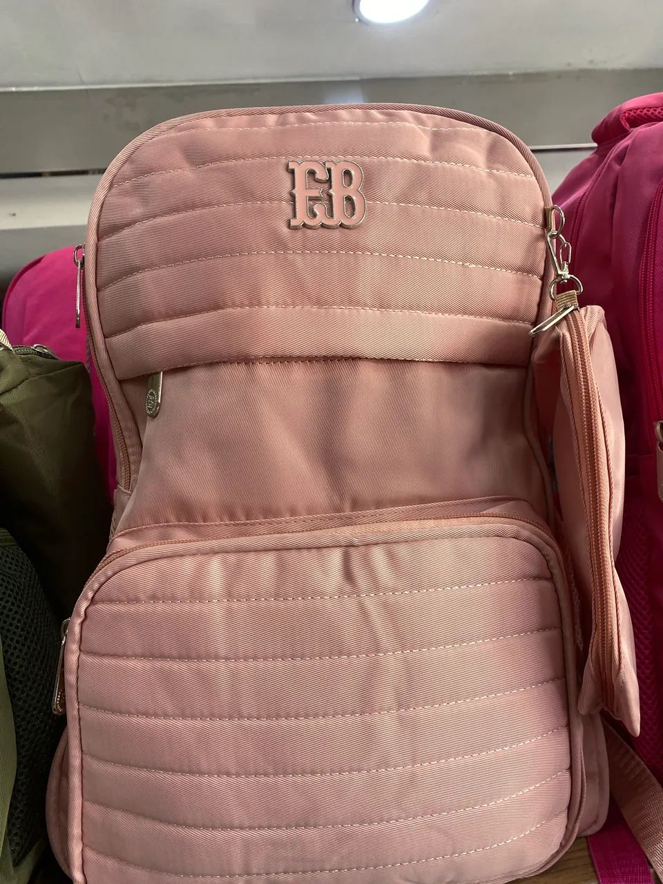 Mochila feminina - Foto 2